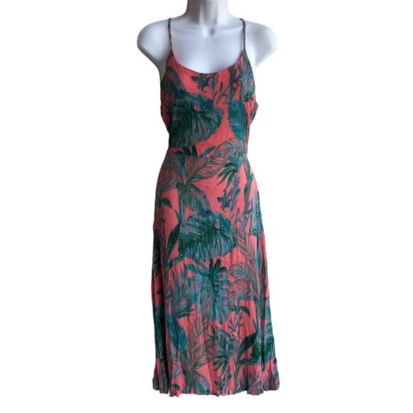 Cynthia Rowley Dresses & Skirts - Cynthia Rowley Coral and Green Crinkle Fabric Slip Dress with Side Ties size 12